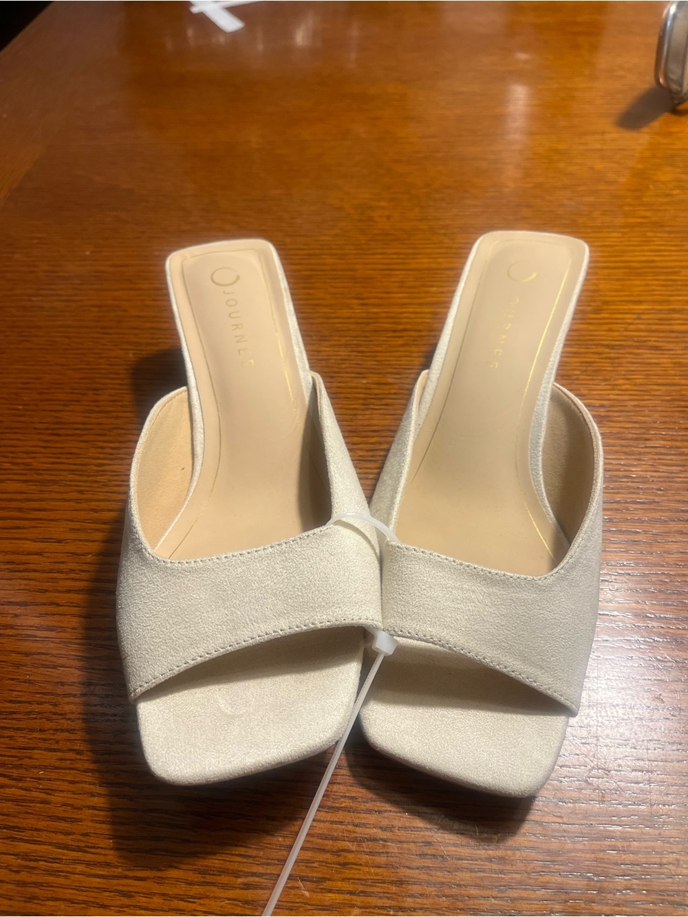 Journee Collection Cream Open-Toe Slide Mules